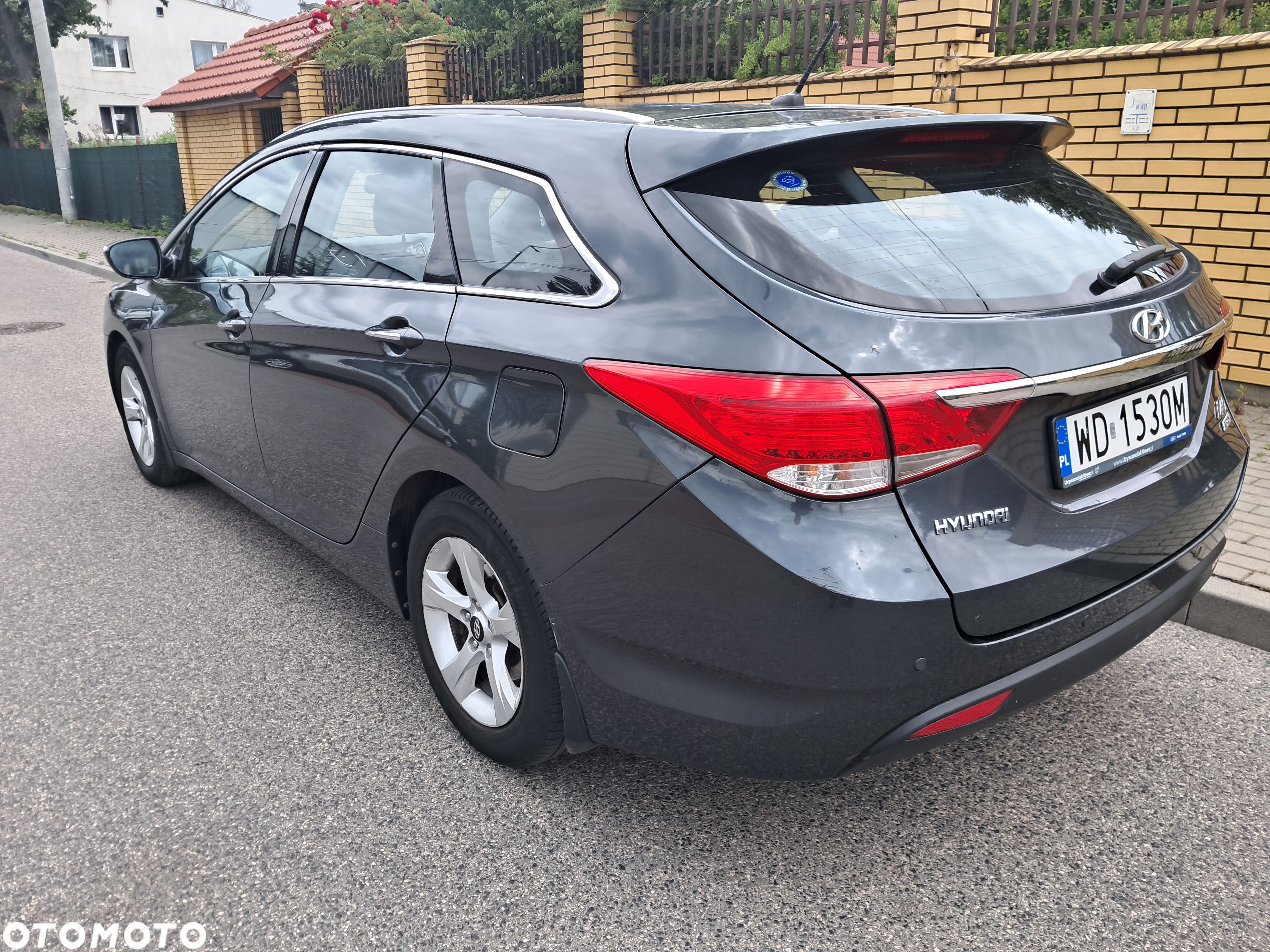 Hyundai i40 1.7 CRDi Comfort + - 1