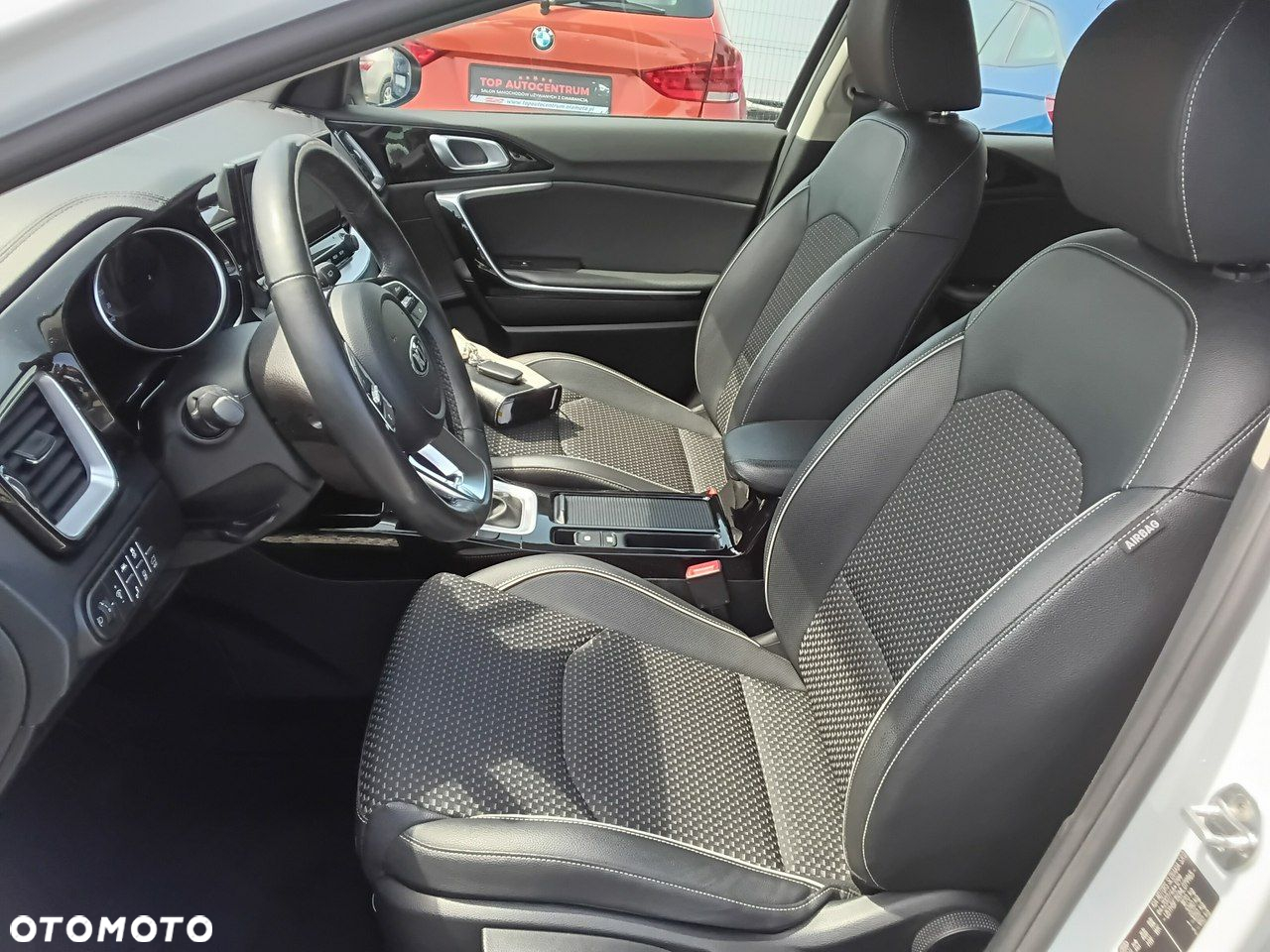 Kia XCeed 1.5 T-GDI OPF DCT7 SPIRIT - 13