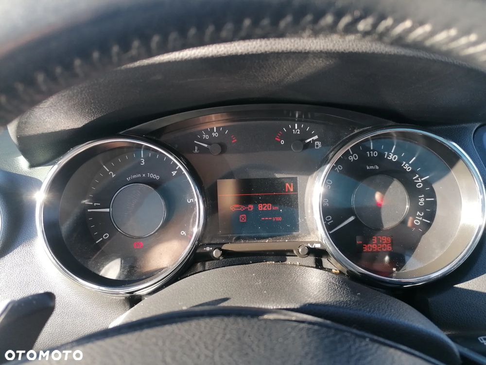 Peugeot 5008 1.6 HDi Premium - 24