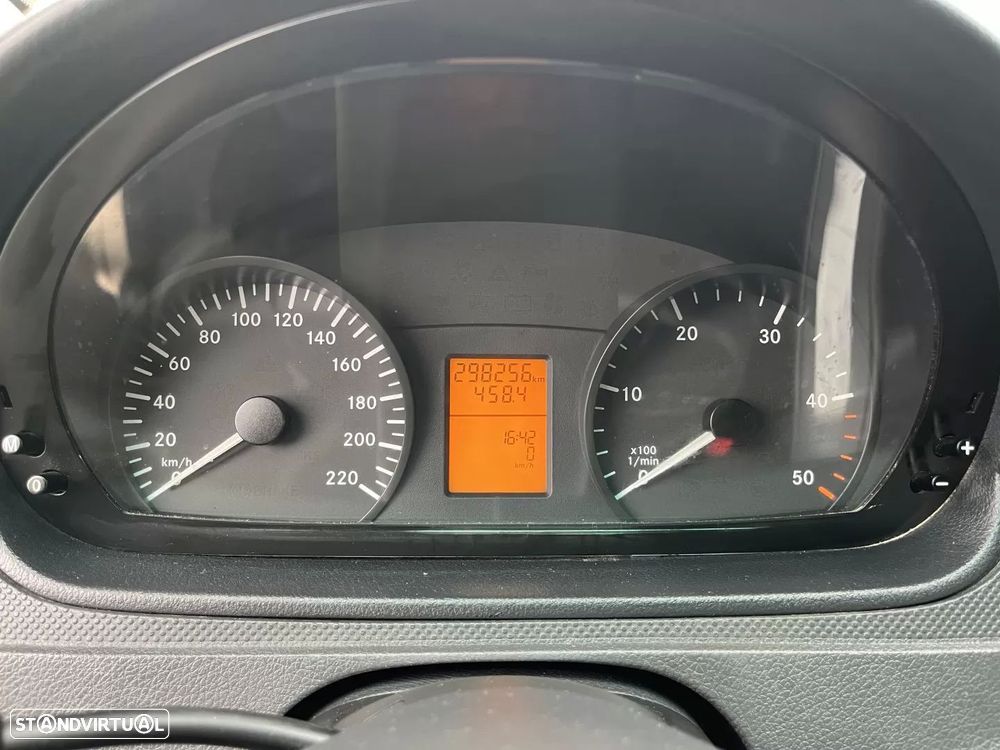 Mercedes-Benz Vito 113 CDI Longa Aut. SHUTTLE - 18