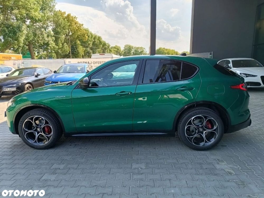 Alfa Romeo Stelvio - 4