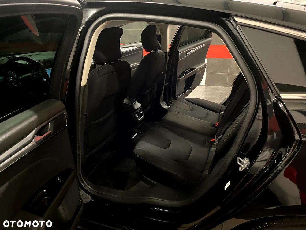 Ford Mondeo 2.0 TDCi Ambiente - 21