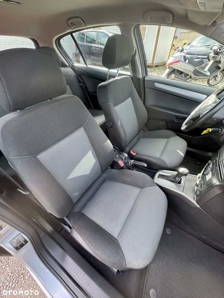 Opel Astra 1.8 Automatik Sport - 8