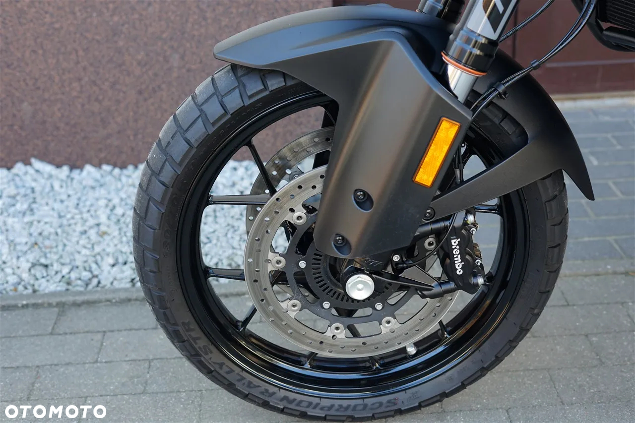 KTM Super Adventure - 31