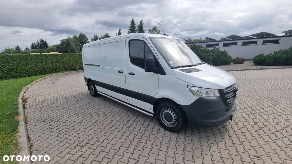Mercedes-Benz SPRINTER L2H1 - 1