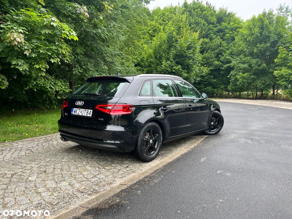 Audi A3 Sportback 1.4 TFSI Attraction - 3