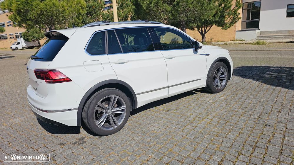 VW Tiguan 2.0 TDI R-Line DSG - 2