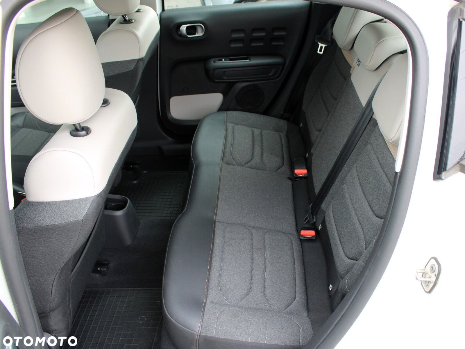 Citroën C3 1.2 PureTech Shine - 13