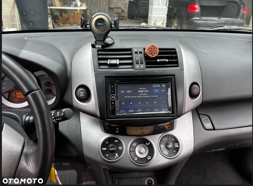 Toyota RAV4 2.0 VVT-i Luna - 26