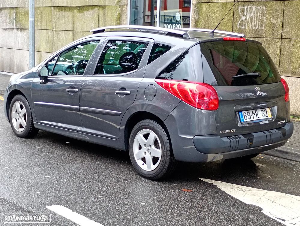 Peugeot 207 SW 1.4 Premium - 7