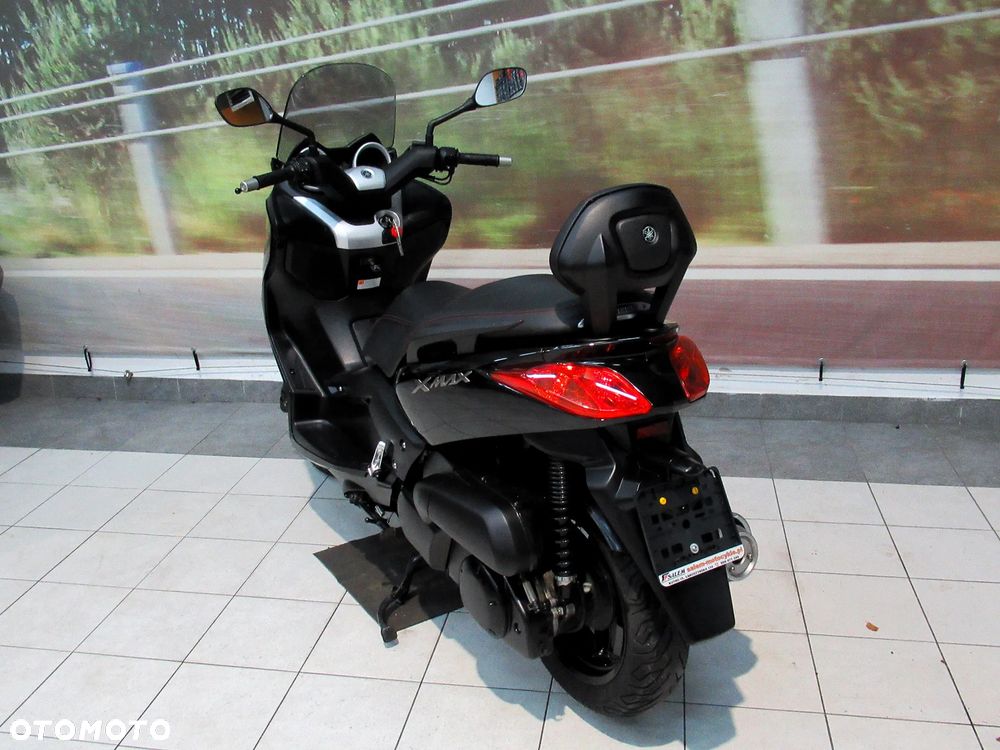 Yamaha X-max - 7