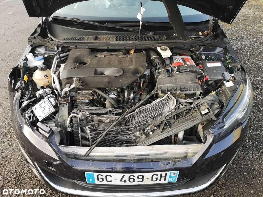 Peugeot 308 BlueHDi FAP 150 Stop & Start Allure - 35