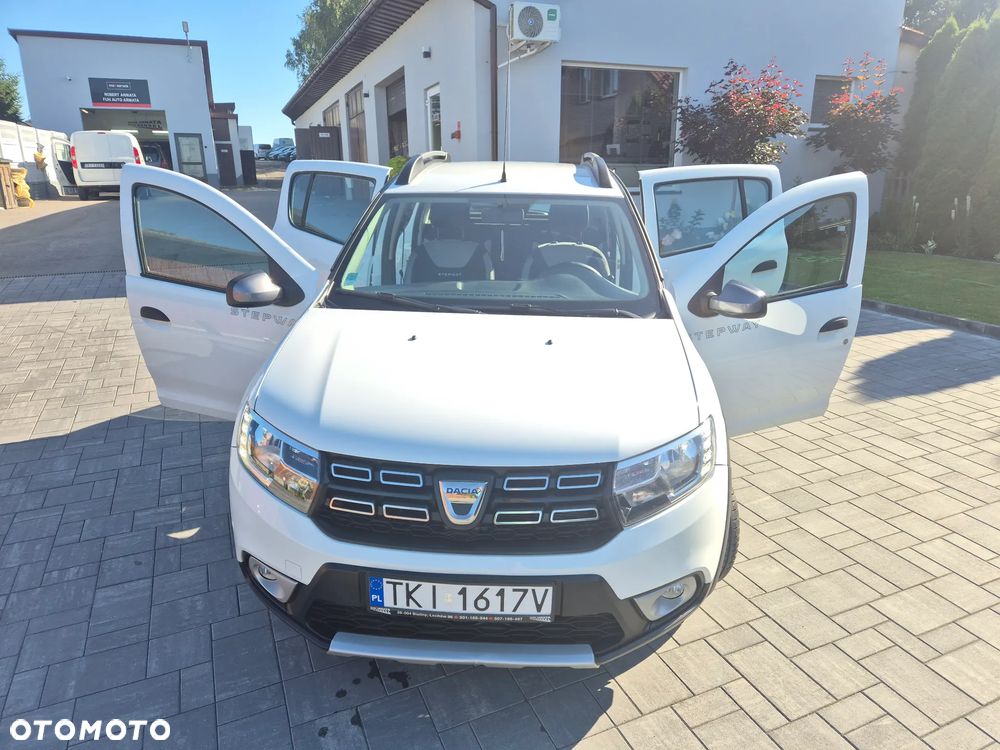 Dacia Sandero - 5