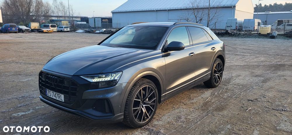 Audi Q8 - 1