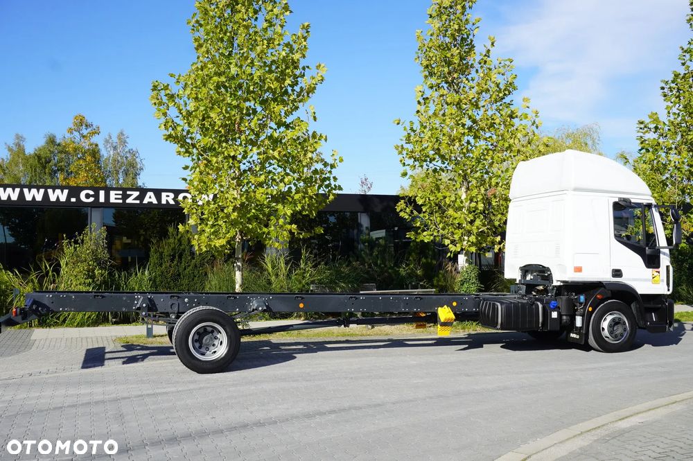 Iveco Eurocargo 140e19 4×2 E6 Glob / ADR / rama 8,1m - 3