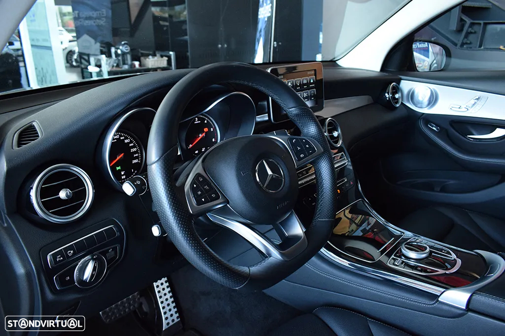 Mercedes-Benz GLC 250 d Coupé AMG Line 4-Matic - 9