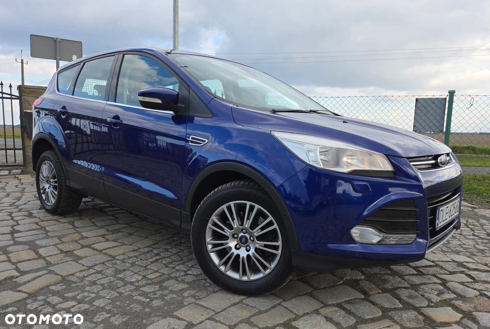 Ford Kuga 2.0 TDCi 2x4 Titanium - 19
