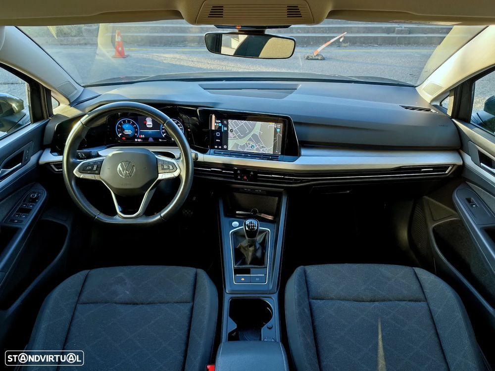 VW Golf 1.0 TSI Life - 11
