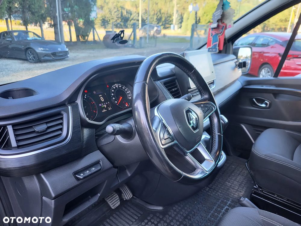 Renault Trafic SpaceClass 2.0 dCi - 10