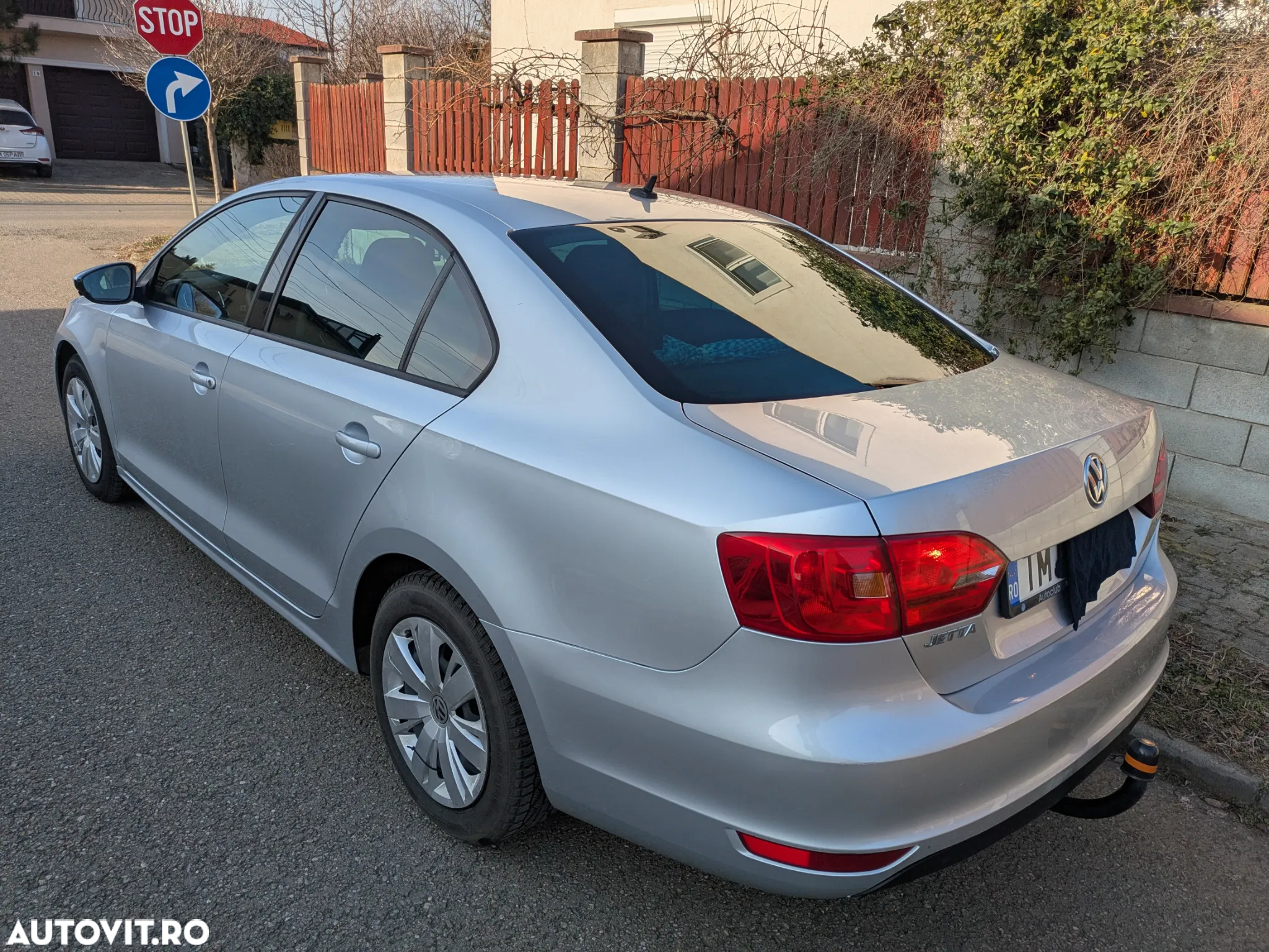 Volkswagen Jetta 1.6 TDI DPF Trendline DSG - 3