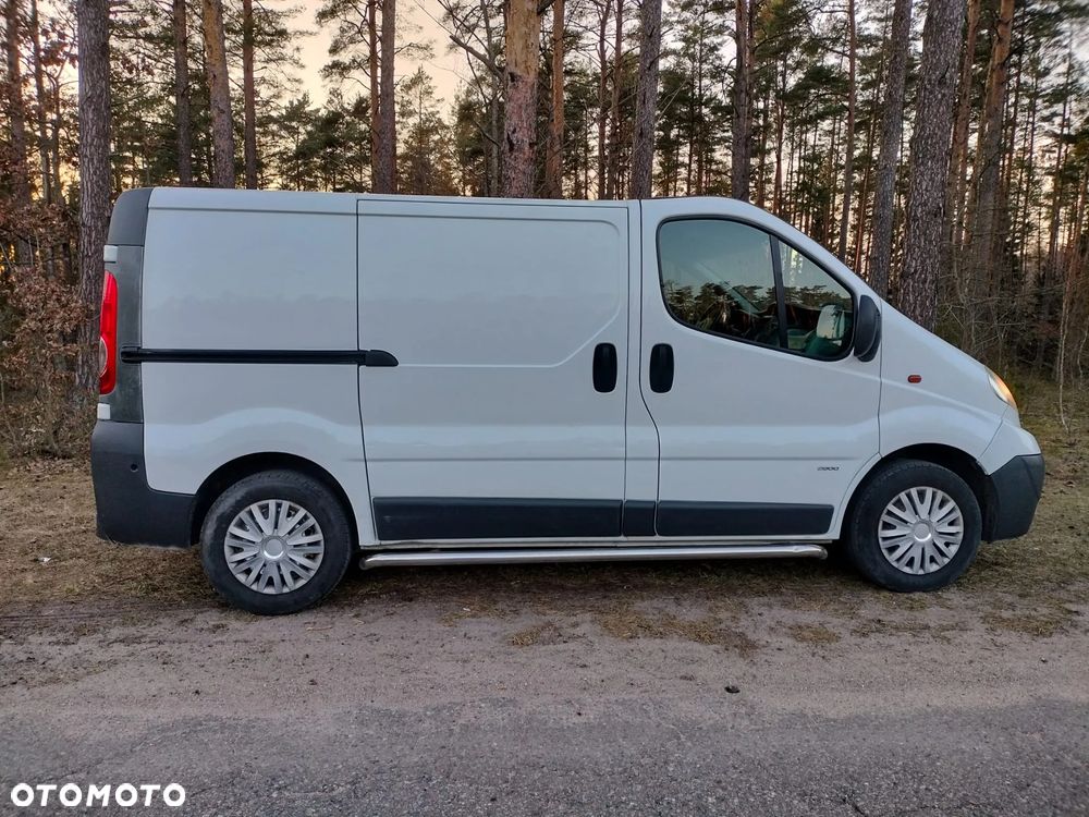 Opel vivaro - 3