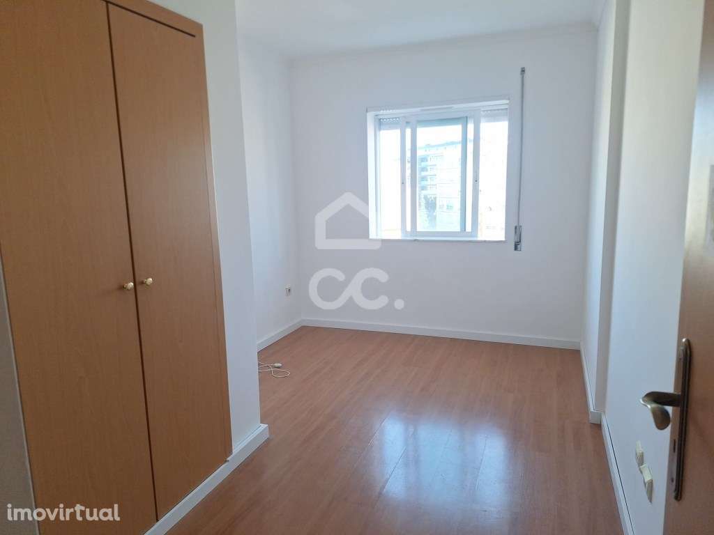 Apartamento T2 duplex em Calendário - Grande imagem: 4/16