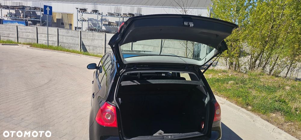 Volkswagen Golf 1.4 Comfortline - 2