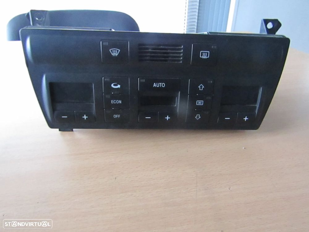 Climatronic Audi A6 ano 1998  ref. 4B0 820 043 F - 1