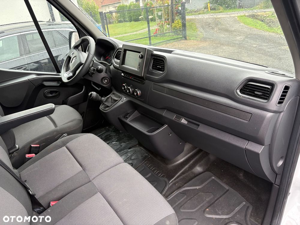 Renault Master - 11