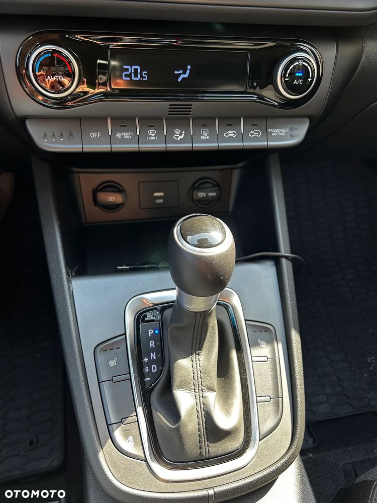 Hyundai Kona 1.6 GDI Hybrid Style DCT - 29