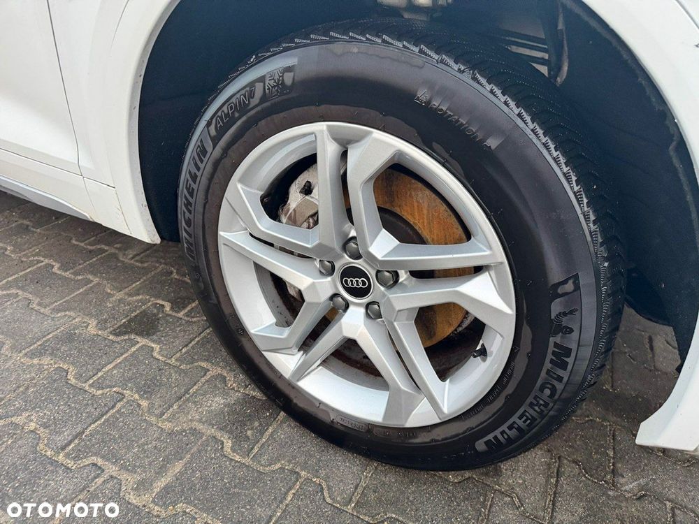 Audi Q5 40 TDI quattro S tronic - 24