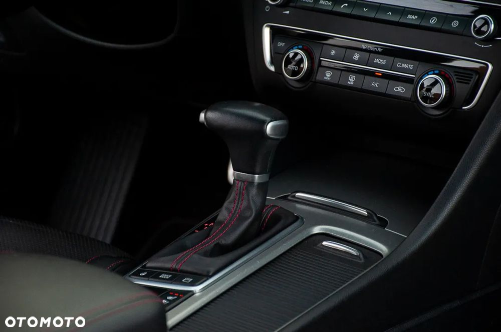 Kia Optima Sportagon 2.0 T-GDI Automatik GT - 17