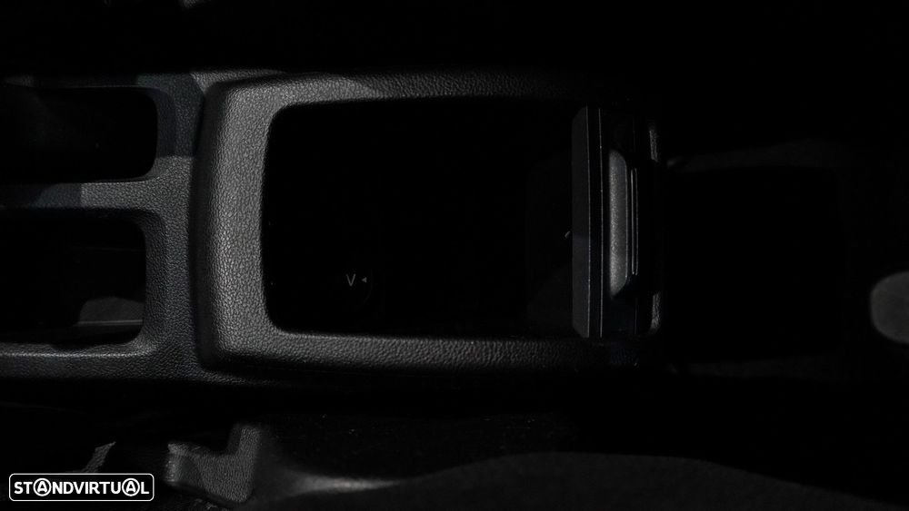 Ford B-Max 1.5 TDCi Titanium - 24