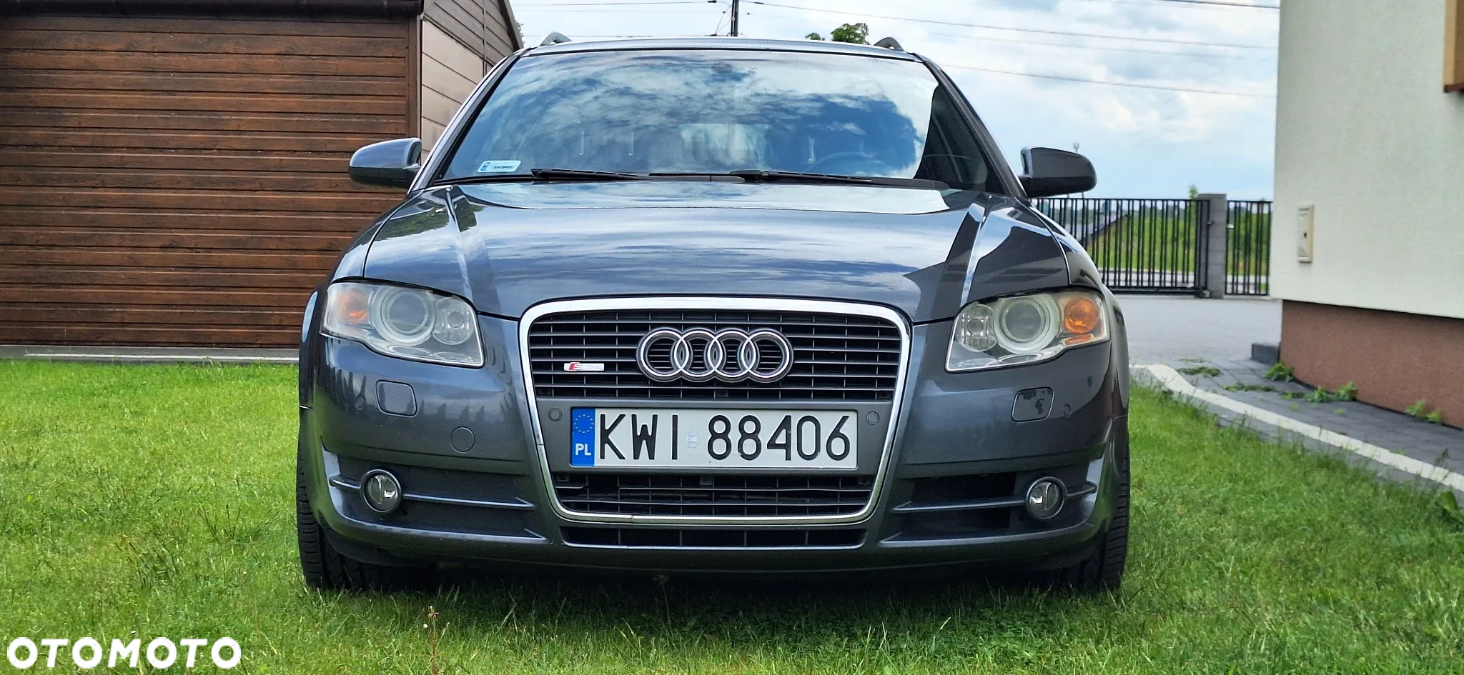 Audi A4 - 4