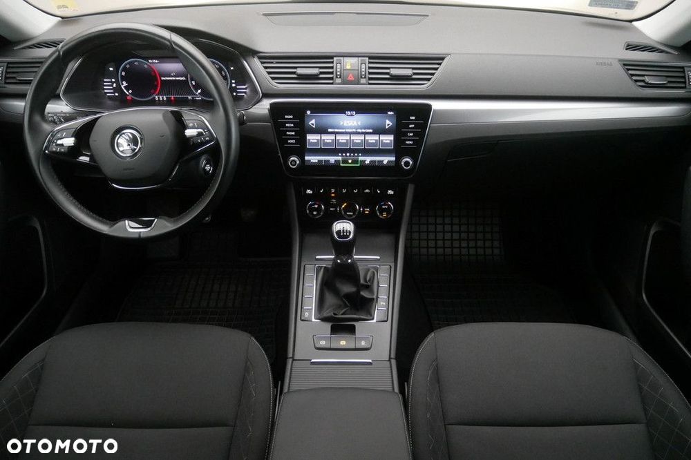 Skoda Superb - 8
