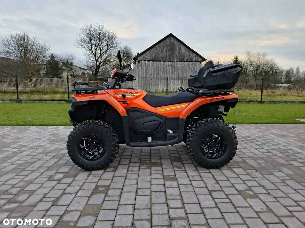 CFMoto CForce - 8
