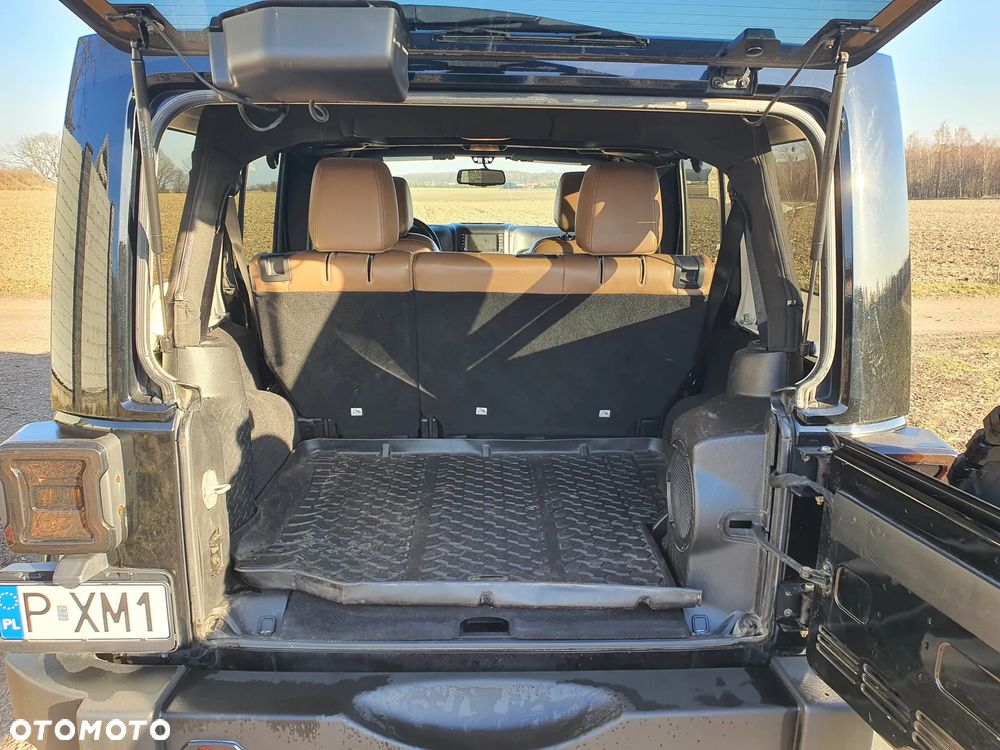 Jeep Wrangler 3.6 Unlim Rubicon - 12