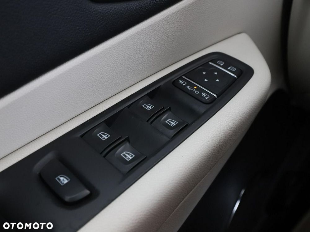 Renault Captur ENERGY TCe 120 EDC Luxe - 34