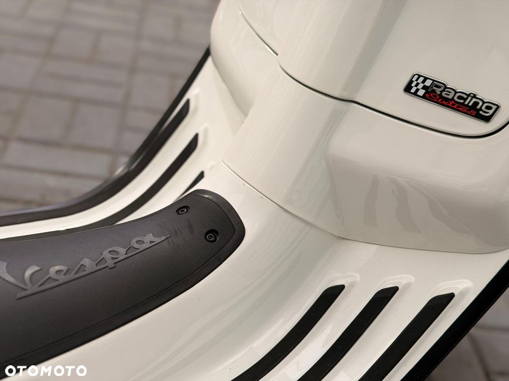 Piaggio Vespa - 12