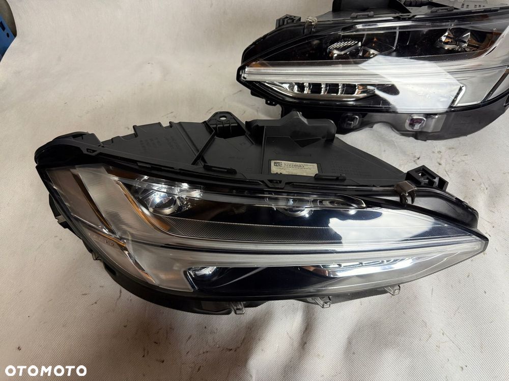VOLVO V90 S90 FULL LED MID LAMPA LEWA PRAWA REFLEKTOR LEWY PRAWY DEMONTAŻ - 5
