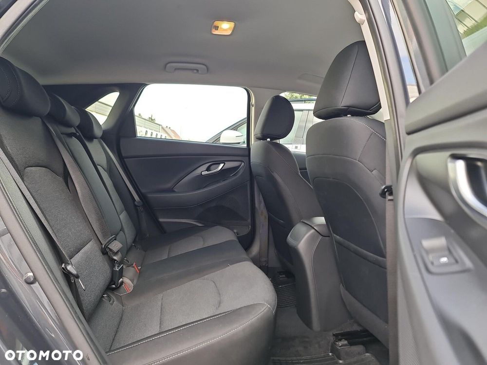 Hyundai i30 1.0 T-GDI Smart DCT - 28
