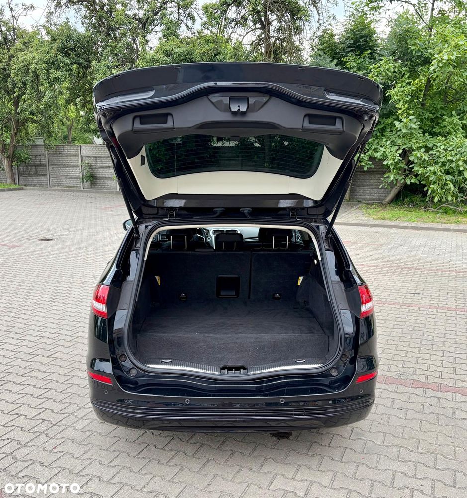 Ford Mondeo 2.0 Hybrid Titanium - 8