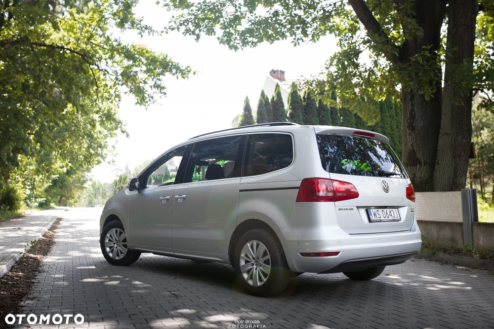 Volkswagen Sharan 2.0 TDI Highline DSG - 3