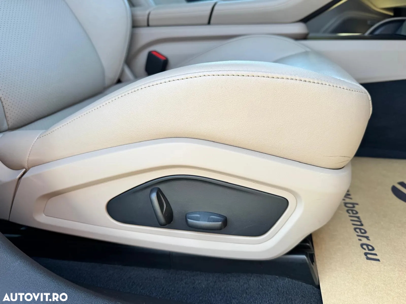 Porsche Taycan Standard - 13