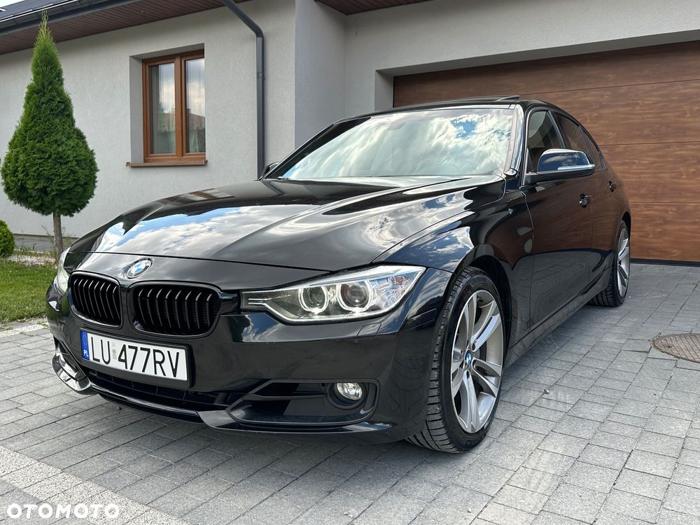 BMW Seria 3 335i xDrive Sport Line - 5