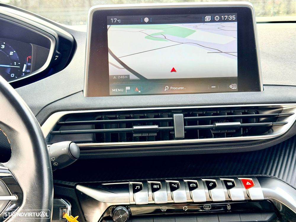 Peugeot 3008 1.2 PureTech Active - 25