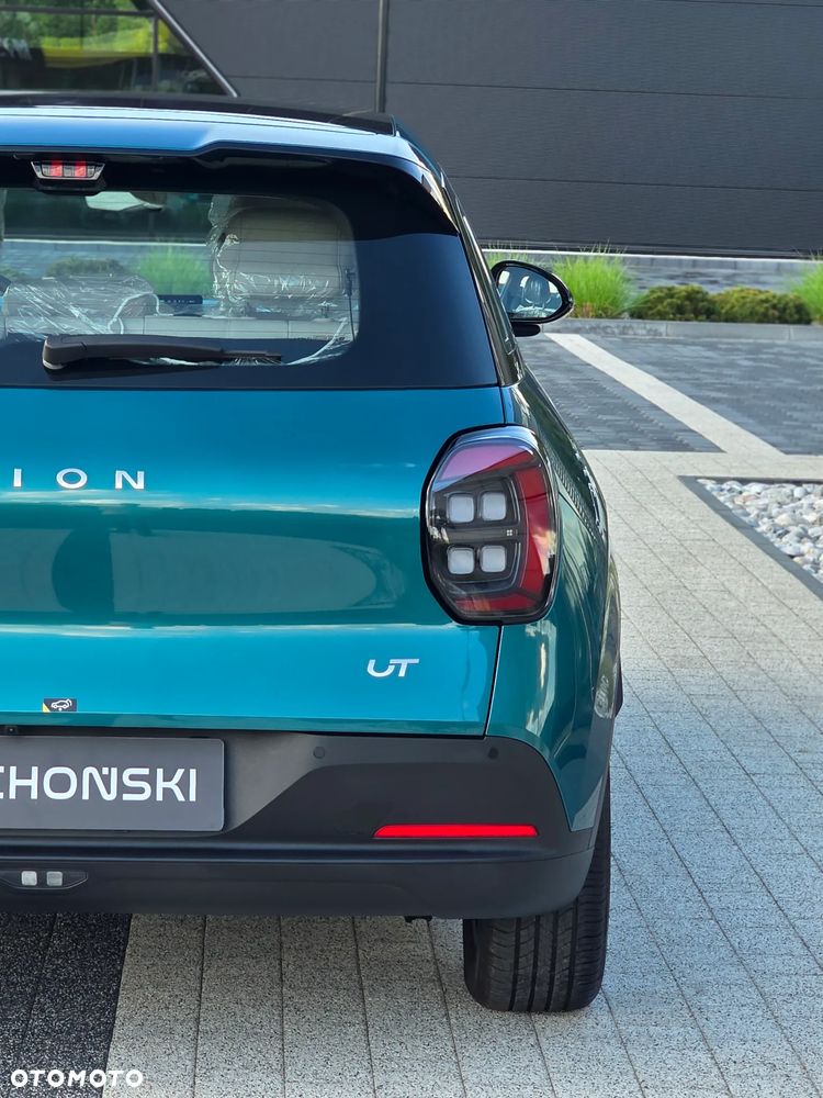 GAC AION UT - 13