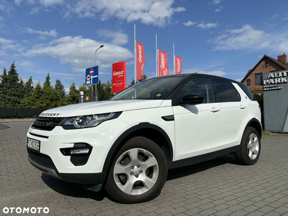 Land Rover Discovery Sport D150 FWD R-Dynamic - 6