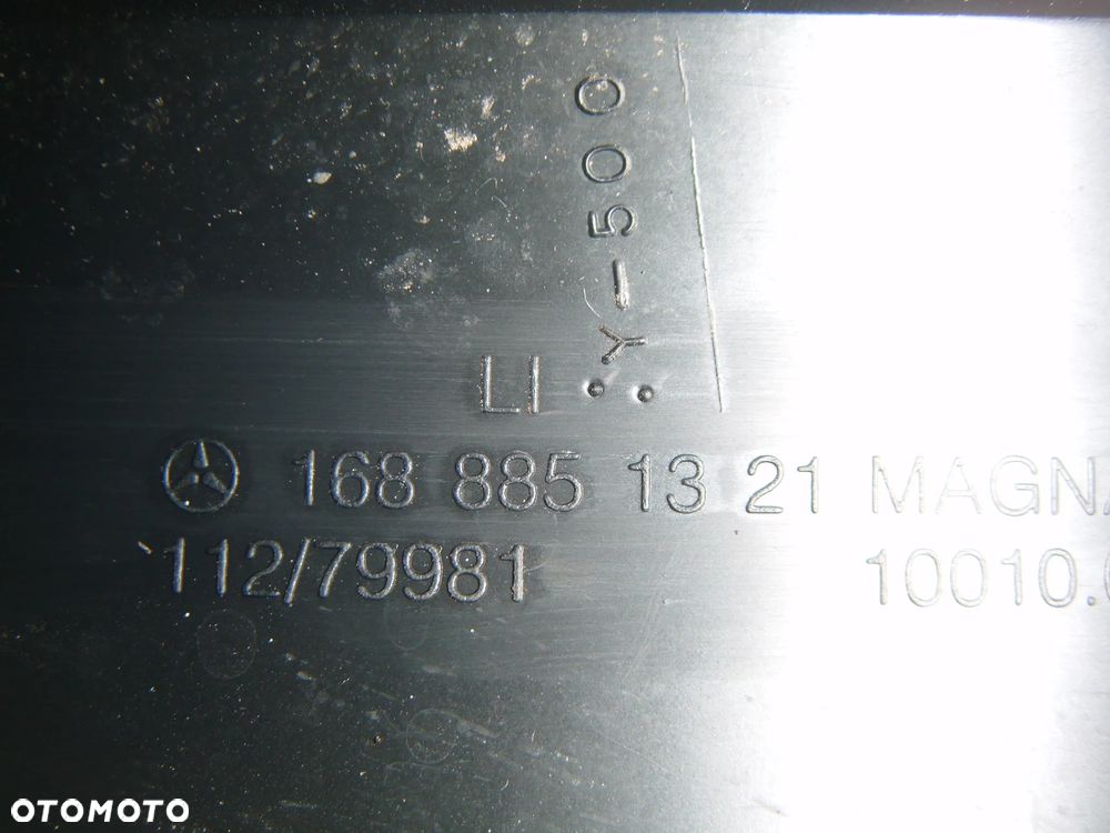 mercedes w168 listwa zderzaka przód   16888513 - 3