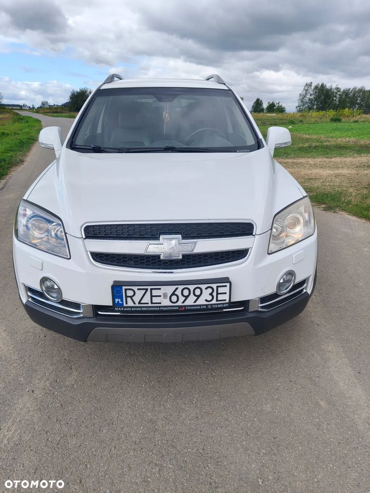 Chevrolet Captiva 2.2 d LT+ FWD - 2